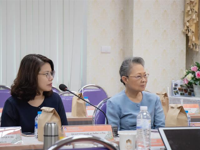 คณะศิลปศาสตร์,ได้จัดการประเมินคุณภาพการศึกษาภายในระดับคณะ,หลักสูตร,,,,,ศิลปศาสตรบัณฑิต,สาขาวิชาภาษาไทย,และ,สัมภาษณ์คณะกรรมการประจำคณะฯ