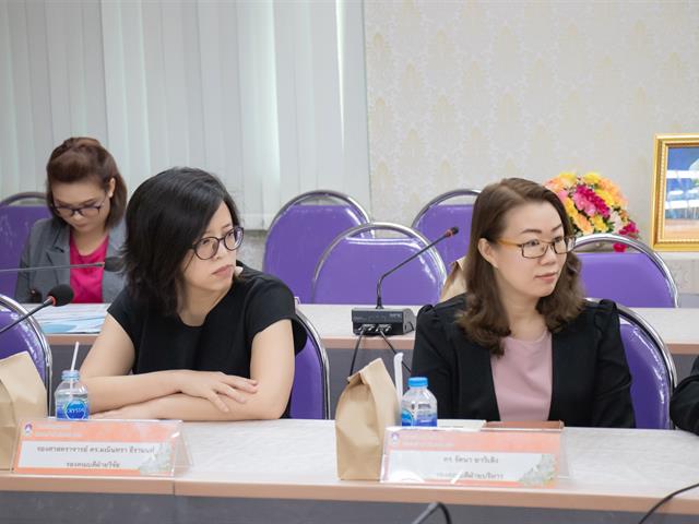 คณะศิลปศาสตร์,ได้จัดการประเมินคุณภาพการศึกษาภายในระดับคณะ,หลักสูตร,,,,,ศิลปศาสตรบัณฑิต,สาขาวิชาภาษาไทย,และ,สัมภาษณ์คณะกรรมการประจำคณะฯ