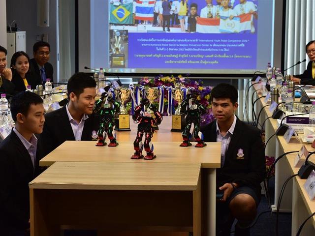 โรงเรียนสาธิตมหาวิทยาลัยพะเยาเข้าร่วมการประชุมสภามหาลัย,ครั้งที่,6/2562