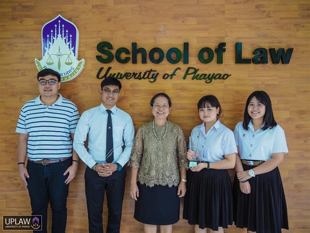 คณะนิติศาสตร์,คว้าอันดับ,1,ในระดับภาค,5
