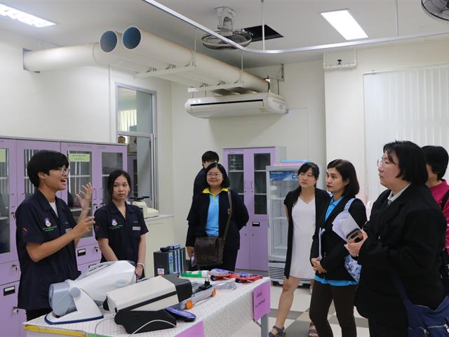 รับการตรวจเยี่ยมการดำเนินการของหลักสูตรวิทยาศาสตรบัณฑิต,สาขาวิชาอาชีวอนามัยและความปลอดภัย,จากกรมสวัสดิการและคุ้มครองแรงงานกรมสวัสดิการและคุ้มครองแรงงาน