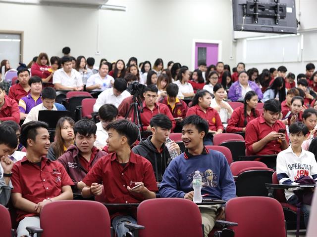 คณะรัฐศาสตร์และสังคมศาสตร์,มหาวิทยาลัยพะเยา,จัดงานสัมมนาวิชาการด้านรัฐศาสตร์และสังคมศาสตร์,สัมมนารัฐศาสตร์และสังคมศาสตร์วิชาการ,“คนเล็กในโลกที่แปรปรวน”,เนื่องในโอกาสครบรอบ,5,ปี,คณะรัฐศาสตร์และสังคมศาสตร์