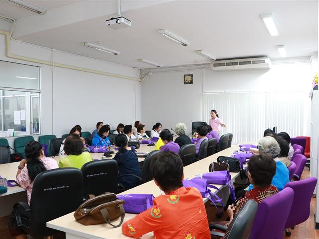 หน่วยศึกษาและพัฒนานวัตกรรมท้องถิ่น,คณะรัฐศาสตร์และสังคมศาสตร์,มหาวิทยาลัยพะเยา,ร่วมกับมูลนิธิฮันส์,ไซเดลสหพันธ์สาธารณะรัฐเยอรนี,ดำเนินโครงการพัฒนาศักยภาพผู้ประกอบการทางสังคม,ครั้งที่,2
