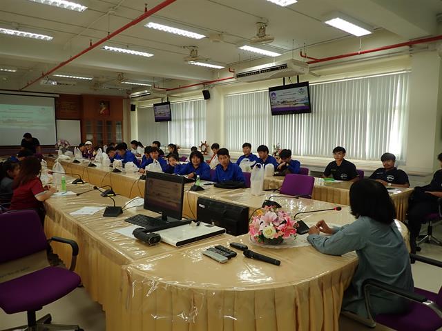 คณะเกษตรศาสตร์และทรัพยากรธรรมชาติ,ม.พะเยา,จัดโครงการ,",อบรมการเลี้ยงปลาสวยงามเชิงปฏิบัติ,"