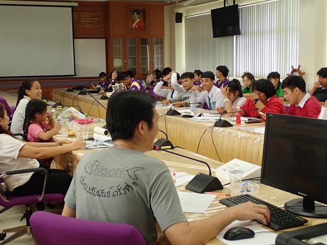 คณะเกษตรศาสตร์และทรัพยากรธรรมชาติ,ม.พะเยา,จัดโครงการ,",อบรมการเลี้ยงปลาสวยงามเชิงปฏิบัติ,"