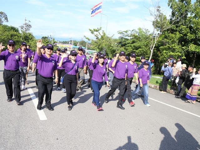 รศ.ดร.สุรศักดิ์,เสาแก้ว,คณบดีคณะเภสัชศาสตร์,พร้อมคณาจารย์,เข้าร่วมงานประเพณีเดินเข้า,ม.,ประจำปี,2562