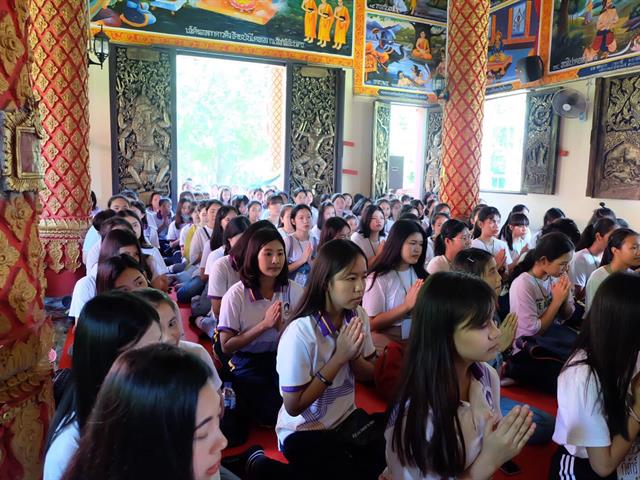 สาขาวิชาอาชีวอนามัยและความปลอดภัย,จัดกิจกรรม,ถวายเทียนพรรษาและถังดับเพลิง