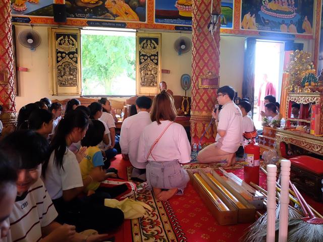 สาขาวิชาอาชีวอนามัยและความปลอดภัย,จัดกิจกรรม,ถวายเทียนพรรษาและถังดับเพลิง