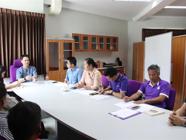 ผู้บริหารกองกิจการนิสิตร่วมประชุมกับผู้ประกอบการร้านค้าและน้ำดื่มในมหาวิทยาลัยพะเยา