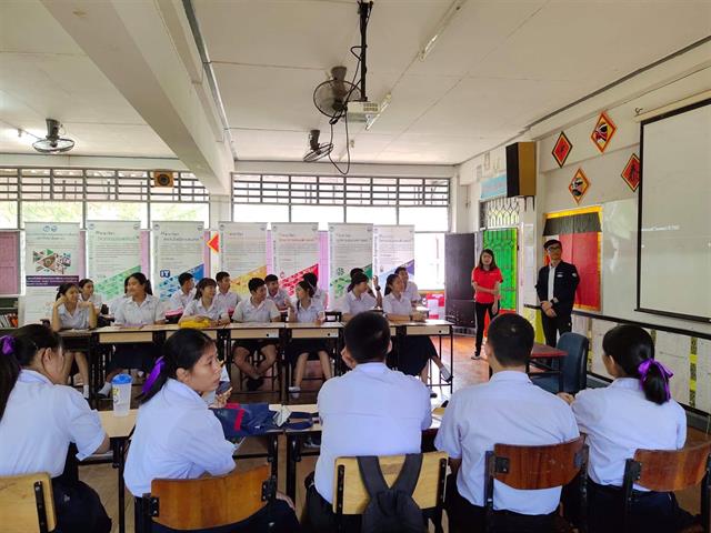 ...คณะเทคโนโลยีสารสนเทศและการสื่อสาร,มหาวิทยาลัยพะเยา,ลงพื้นที่โรงเรียนในเขตภาคเหนือตอนบน,ในโครงการแนะแนวสัญจร,เพื่อแนะแนวการเข้าศึกษาต่อ,และประชาสัมพันธ์หลักสูตร,ที่ให้แก่นักเรียนและครูแนะแนวโรงเรียนมัธยมศึกษา...