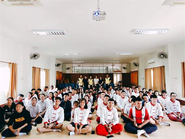 ...คณะเทคโนโลยีสารสนเทศและการสื่อสาร,มหาวิทยาลัยพะเยา,ลงพื้นที่โรงเรียนในเขตภาคเหนือตอนบน,ในโครงการแนะแนวสัญจร,เพื่อแนะแนวการเข้าศึกษาต่อ,และประชาสัมพันธ์หลักสูตร,ที่ให้แก่นักเรียนและครูแนะแนวโรงเรียนมัธยมศึกษา...