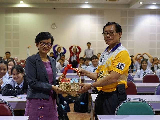 โรงเรียนสาธิตม.พะเยาจัดกิจกรรมเปิดโลกกว้างทางการศึกษา,ประจำปีการศึกษา,2562