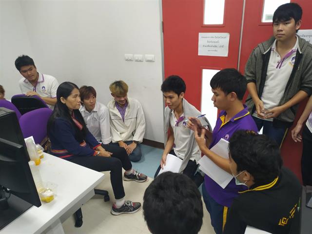 สาขาวิชาคอมพิวเตอร์กราฟิกและมัลติมีเดีย,คณะเทคโนโลยีสารสนเทศและการสื่อสาร,มหาวิทยาลัยพะเยา,จัดโครงการบริการวิชาการวิชาการด้านคอมพิวเตอร์กราฟิกและมัลติมีเดียให้แก่ภาคธุรกิจและชุมชน