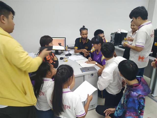 สาขาวิชาคอมพิวเตอร์กราฟิกและมัลติมีเดีย,คณะเทคโนโลยีสารสนเทศและการสื่อสาร,มหาวิทยาลัยพะเยา,จัดโครงการบริการวิชาการวิชาการด้านคอมพิวเตอร์กราฟิกและมัลติมีเดียให้แก่ภาคธุรกิจและชุมชน