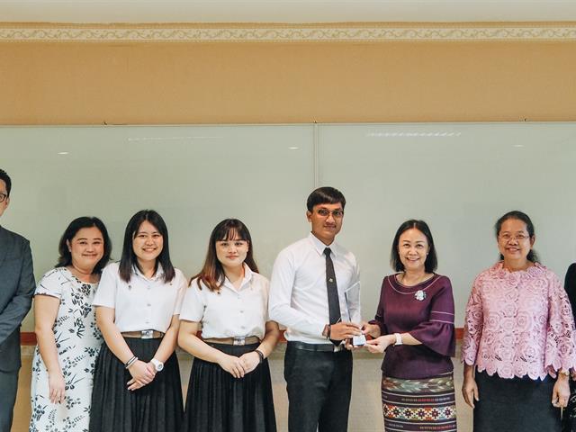คณะนิติศาสตร์,เข้าพบท่านอธิการบดีมหาวิทยาลัยพะเยาและแสดงความยินดี