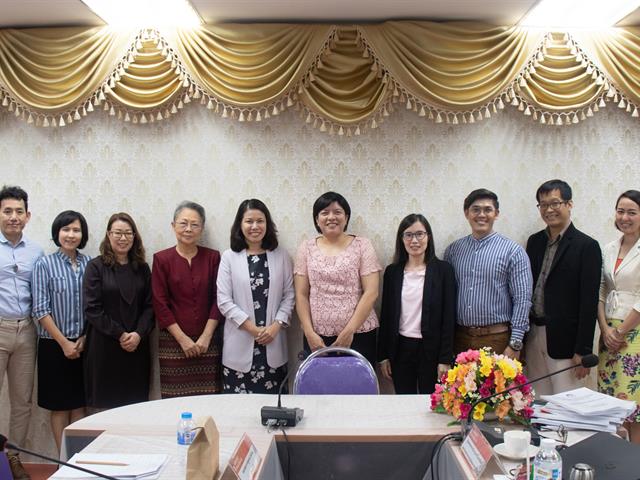 คณะศิลปศาสตร์,รับฟังรายงานผลการประเมินคุณภาพการศึกษาภายในระดับหลักสูตร,,หลักสูตรศิลปศาสตรมหาบัณฑิต,และ,หลักสูตรศิลปศาสตรดุษฎีบัณฑิต,ปีการศึกษา,2561