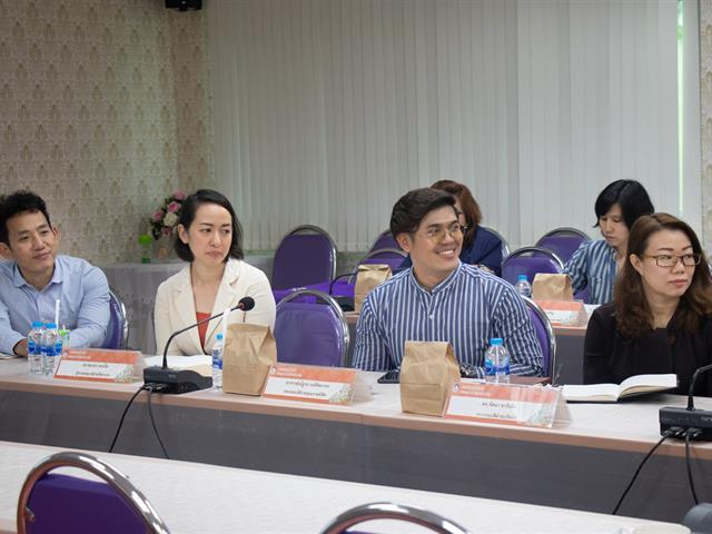 คณะศิลปศาสตร์,รับฟังรายงานผลการประเมินคุณภาพการศึกษาภายในระดับหลักสูตร,,หลักสูตรศิลปศาสตรมหาบัณฑิต,และ,หลักสูตรศิลปศาสตรดุษฎีบัณฑิต,ปีการศึกษา,2561