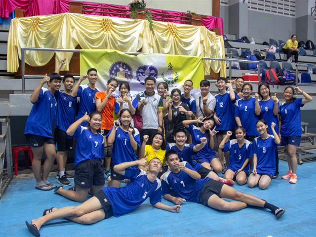 โรงเรียนสาธิตม.พะเยารับรางวัลในการแข่งขันกีฬาวอลเล่ย์บอลงานท่องเที่ยวและกีฬาจังหวัดพะเยา,