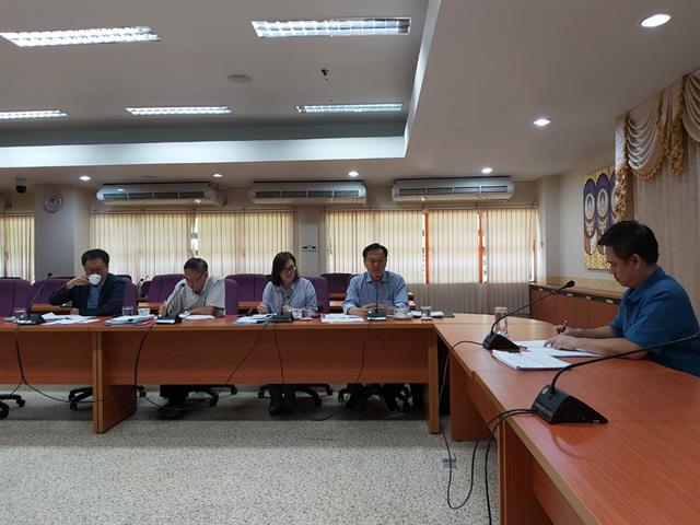 รองอธิการบดีฝ่ายคุณภาพนิสิตเข้าร่วมประชุมด้านหอพัก,ม.พะเยา