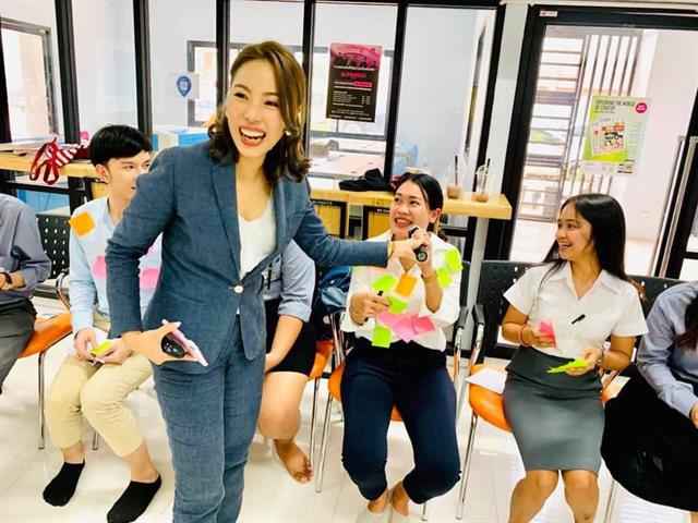 สถาบันนวัตกรรมและถ่ายทอดเทคโนโลยี,(UPITI),กลุ่มงานอุทยานวิทยาศาสตร์และพัฒนานวัตกรรมเชิงพาณิชย์,จัดกิจกรรม,Workshop,ในหัวข้อ,",Communication,Skills,and,Personality,Development,&,Look,Good,and,Sound,Good,",