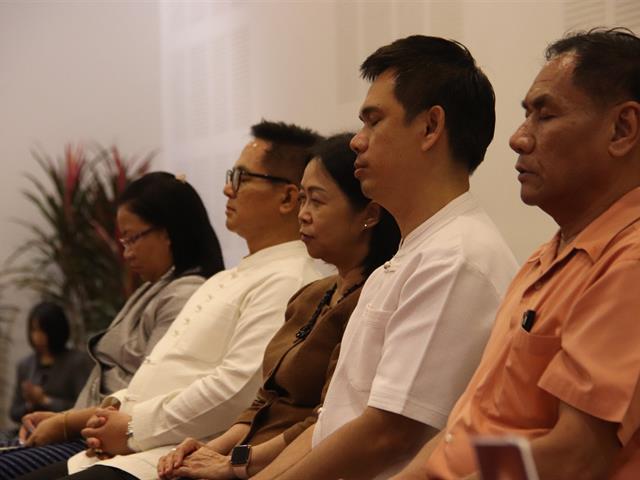 กองกิจการนิสิตเข้าร่วมโครงการธรรมะสุขใจ,,เพื่อพัฒนาคุณธรรม,จริยธรรมของบุคลากรในองค์กร,