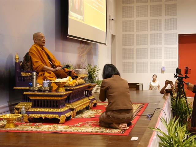 ม.พะเยา,จัดกิจกรรมเจริญจิตภาวนา,ในโครงการธรรมะสุขใจ,เสริมสร้างคุณธรรมจริยธรรมในองค์กร