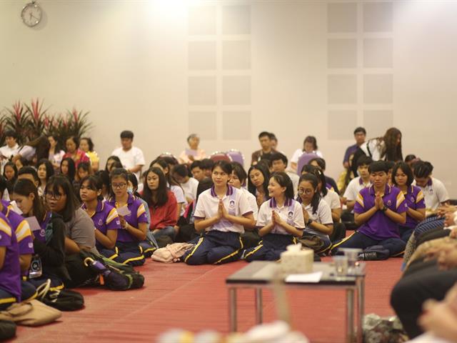 ม.พะเยา,จัดกิจกรรมเจริญจิตภาวนา,ในโครงการธรรมะสุขใจ,เสริมสร้างคุณธรรมจริยธรรมในองค์กร