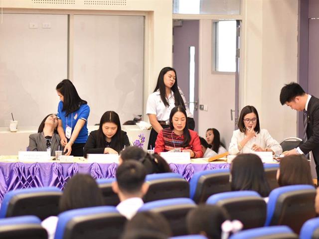 วันที่,3,ก.ย.,2562,คณะนิติศาสตร์,มหาวิทยาลัยพะเยา,ได้จัดกิจกรรมการแข่งขันตอบปัญหากฎหมายเนื่องในวันรพี,ปี,2562,ชิงถ้วยพระราชทาน