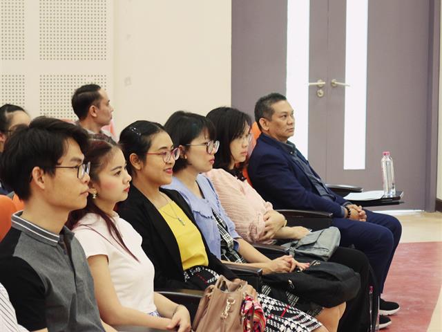 คณะวิทยาศาสตร์การแพทย์,จัดอบรมมาตรฐานอุตสาหกรรม,เตรียมความพร้อมนิสิตก่อนเข้าสู่ตลาดแรงงาน