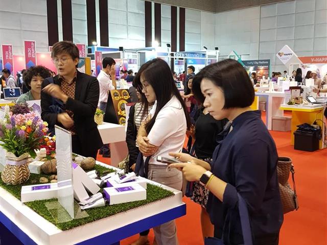 คณะเภสัชศาสตร์ร่วมนำเสนอและแลกเปลี่ยนผลงานวิจัยนวัตกรรมในงาน,Thailand,Tech,Show,2019