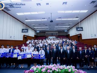 นายธนารักษ์,การุณยรัต,นิสิตเทคนิคการแพทย์,ชั้นปีที่,4,คณะสหเวชศาสตร์,มหาวิทยาลัยพะเยา,ได้รับรางวัล,คุณธรรม-จริยธรรมดีเด่น,ประจำปีการศึกษา,2561,จาก,มูลนิธิเทคนิคการแพทย์ศาสตราจารย์วีกูล,วีรานุวัตติ์,(Mr.,Thanarak,Karunyarat,,4th,Year,Medical,Technology,Student,,School,of,Allied,Health,Sciences,,University,of,Phayao,,gets,Moral,and,Ethical,Outstanding,Award,from,Professor,Weekul,Weeranuwat,Medical,Technology,Foundation)
