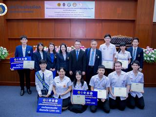 นายธนารักษ์,การุณยรัต,นิสิตเทคนิคการแพทย์,ชั้นปีที่,4,คณะสหเวชศาสตร์,มหาวิทยาลัยพะเยา,ได้รับรางวัล,คุณธรรม-จริยธรรมดีเด่น,ประจำปีการศึกษา,2561,จาก,มูลนิธิเทคนิคการแพทย์ศาสตราจารย์วีกูล,วีรานุวัตติ์,(Mr.,Thanarak,Karunyarat,,4th,Year,Medical,Technology,Student,,School,of,Allied,Health,Sciences,,University,of,Phayao,,gets,Moral,and,Ethical,Outstanding,Award,from,Professor,Weekul,Weeranuwat,Medical,Technology,Foundation)