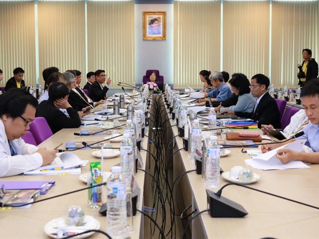ศูนย์การแพทย์และโรงพยาบาลมหาวิทยาลัยพะเยา,ต้อนรับคณะกรรมการตรวจประเมินจากสำนักงานหลักประกันสุขภาพแห่งชาติ,เขต,1,เชียงใหม่,มาตรวจประเมินศูนย์การแพทย์และโรงพยาบาลมหาวิทยาลัยพะเยา,เพื่อขึ้นทะเบียนเป็นหน่วยบริการในระบบหลักประกันสุขภาพแห่งชาติ,(สปสช.)