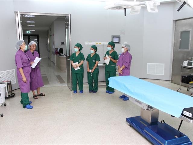 ศูนย์การแพทย์และโรงพยาบาลมหาวิทยาลัยพะเยา,ต้อนรับคณะกรรมการตรวจประเมินจากสำนักงานหลักประกันสุขภาพแห่งชาติ,เขต,1,เชียงใหม่,มาตรวจประเมินศูนย์การแพทย์และโรงพยาบาลมหาวิทยาลัยพะเยา,เพื่อขึ้นทะเบียนเป็นหน่วยบริการในระบบหลักประกันสุขภาพแห่งชาติ,(สปสช.)