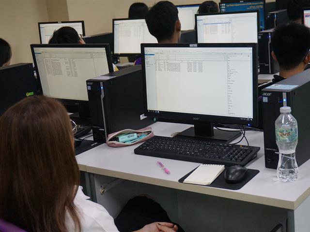 บริการสอนการสืบค้นสารสนเทศออนไลน์และการใช้โปรแกรม,Endnote,สำหรับนิสิตคณะวิทยาศาสตร์การแพทย์,มหาวิทยาลัยพะเยา