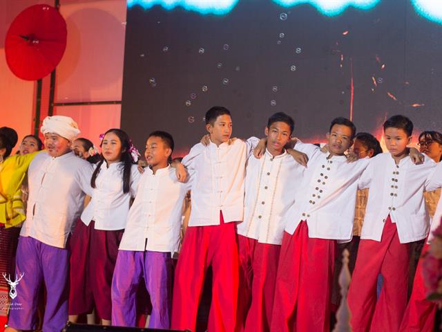 โรงเรียนสาธิตม.พะเยา,ดำเนินกิจกรรมงานแสดงประจำปี,สาธิตวิพิธทัศนา,ครั้งที่,5,“อารยะล้านนา”