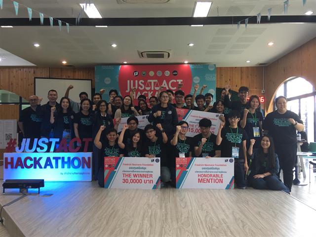 คณะนิติศาสตร์,คว้า,3,รางวัลจากการ,เข้าร่วมมหกรรมระดมสมอง,“JUS(T)ACT,HACKATHON”