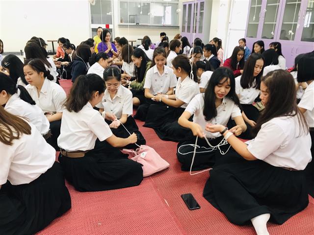 คณะพยาบาลศาสตร์,จัดกิจกรรมทำบุญตักบาตรข้าวสาร,อาหารแห้ง,และทำพิธีสืบชะตาให้แก่บุคลากร,และนิสิต,เนื่องในโอกาสครบรอบ,17,ปี,วันสถาปนาคณะพยาบาลศาสตร์