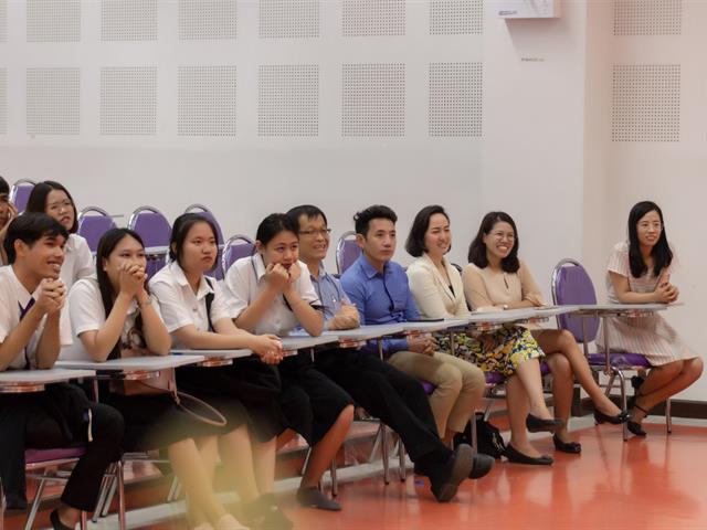 คณะศิลปศาสตร์,ให้การต้อนรับคณะนิสิตทูตวัฒนธรรมจากมหาวิทยาลัยเรตาคุ,ประเทศญี่ปุ่น