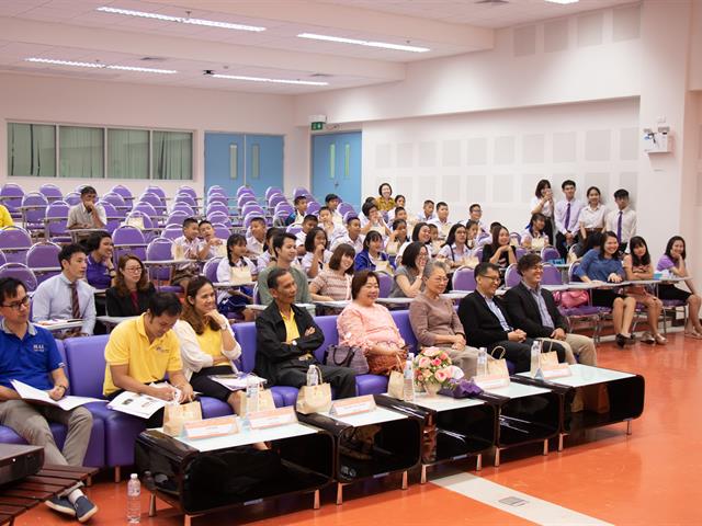 คณะศิลปศาสตร์จัดโครงการ,“นำเสนอและลงพื้นที่เพื่อรายงานความก้าวหน้า,1,คณะ,1,โมเดล”