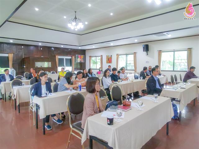 โครงการอบรมเชิงปฏิบัติการพัฒนาศักยภาพบุคลากรด้านการวิจัย,และพัฒนาคุณภาพการศึกษาสู่ความเป็นเลิศ