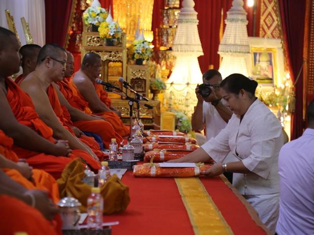 มหาวิทยาลัยพะเยา,ร่วมสวดพิธีสวดพระอภิธรรม,บำเพ็ญกุศลถวาย,พระอุบาลีคุณูปมาจารย์,(ปวง,ธมฺมปญฺญมหาเถร,ป.ธ.๕),ณ,วิหารวัดศรีโคมคำ,อ.เมือง,จ.พะเยา