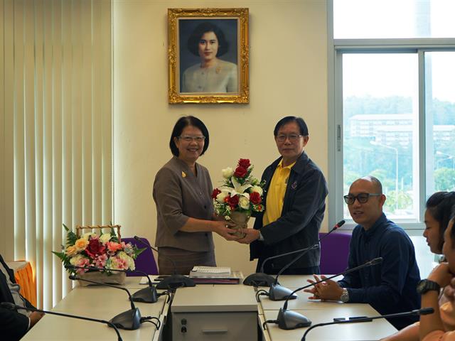 โรงเรียนสาธิตม.พะเยา,ร่วมต้อนรับผู้ดำรงตำแหน่งรักษาการแทนผู้อำนวยการโรงเรียนสาธิตฯ,ท่านใหม่