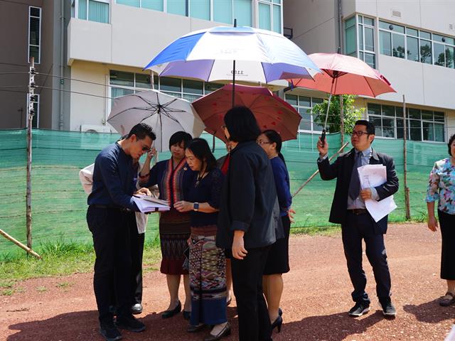 อธิการบดีมหาวิทยาลัยพะเยาเข้าเยี่ยมชมและติดตามการดำเนินงานของโรงเรียนสาธิตม.พะเยา
