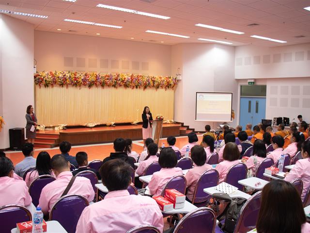 คณะศิลปศาสตร์,ให้การต้อนรับพระนิสิตบรรพชิต,และนิสิตคฤหัสถ์,วิทยาลัยสงฆ์นครลำปาง
