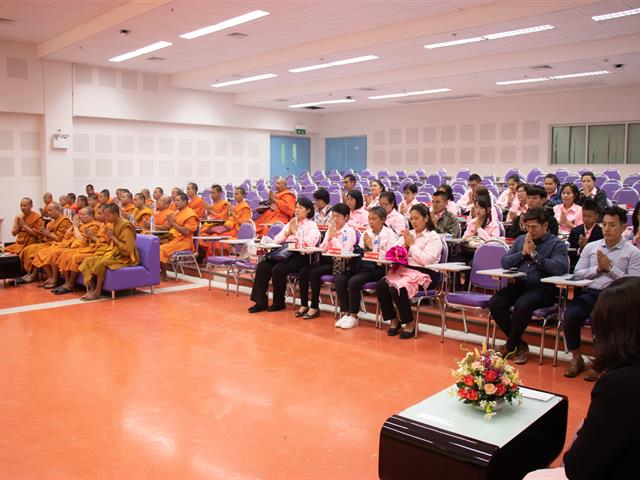 คณะศิลปศาสตร์,ให้การต้อนรับพระนิสิตบรรพชิต,และนิสิตคฤหัสถ์,วิทยาลัยสงฆ์นครลำปาง