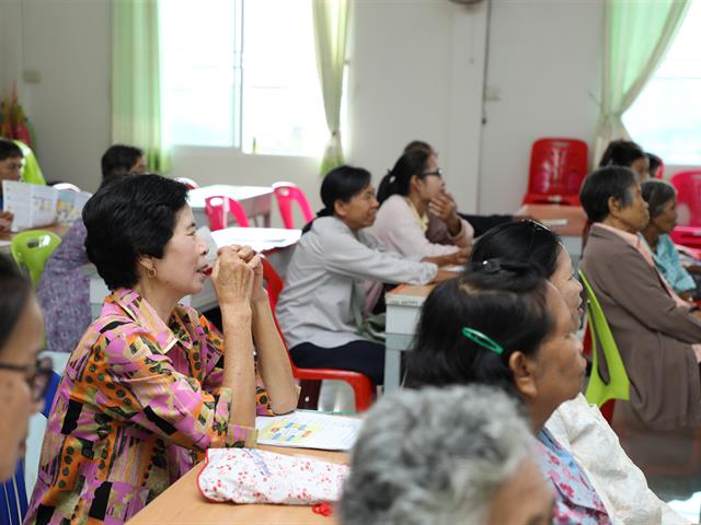 คณะทันตแพทยศาสตร์,มหาวิทยาลัยพะเยา,จัดโครงการเพื่อเสริมสร้างสุขภาพช่องปากแก่ผู้สูงอายุ