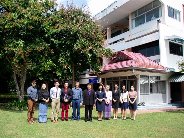 คณะผู้บริหารคณะศิลปศาสตร์,เข้าพบและร่วมหารือกับผู้บริหารวิทยาลัยเทคนิคพะเยา,เพื่อออกแบบหลักสูตร,โครงการบัณฑิตพันธุ์ใหม่