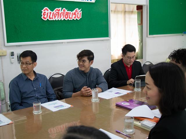คณะผู้บริหารคณะศิลปศาสตร์,เข้าพบและร่วมหารือกับผู้บริหารวิทยาลัยเทคนิคพะเยา,เพื่อออกแบบหลักสูตร,โครงการบัณฑิตพันธุ์ใหม่