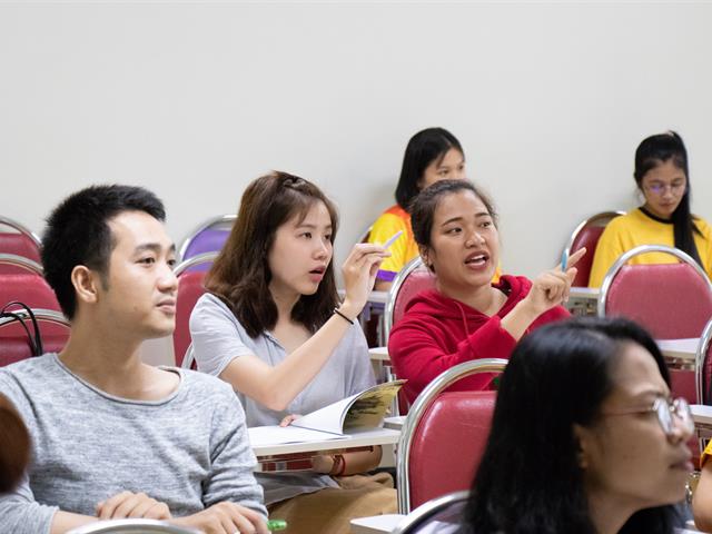 ศูนย์ภาษาคณะศิลปศาสตร์,ร่วมกับ,ชมรมนิสิตกัมพูชา,จัดโครงการ,“อบรมภาษากัมพูชาเบื้องต้น”
